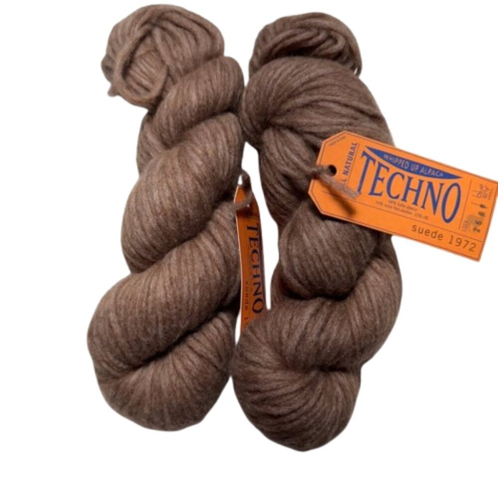 2 Skeins Techno Yarn 68% baby alpaca 10% Extra Fine Merino 22% Silk #504